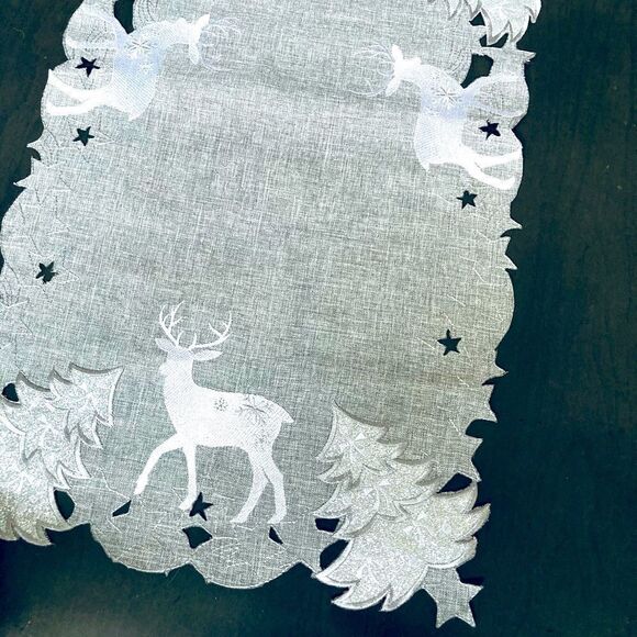 NWT Christmas Holiday Reindeer Gray Silver Metallic Cutout Table Runner - Picture 1 of 3